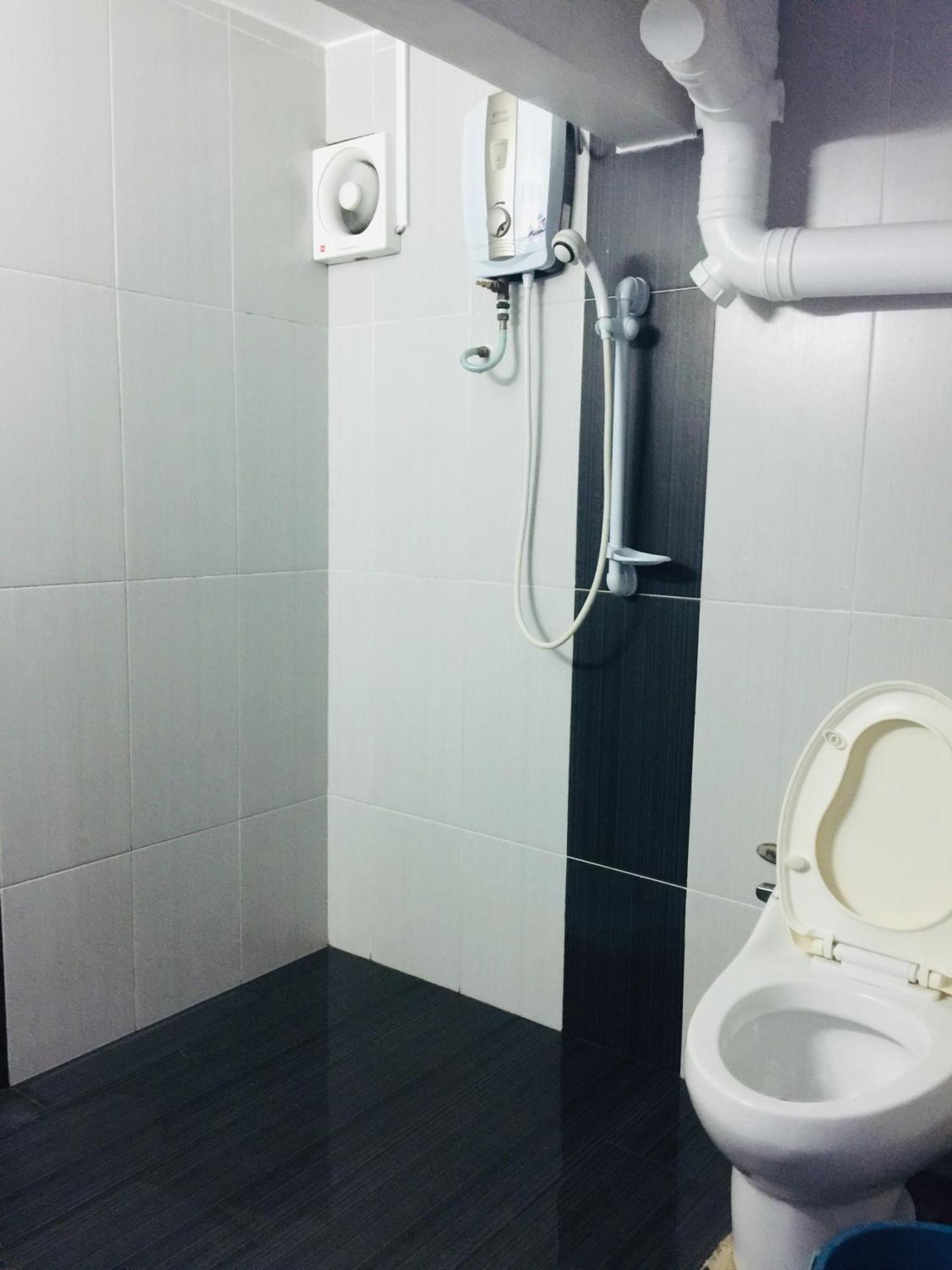 Lily Haven Hotel C-1 Tanah Rata Esterno foto