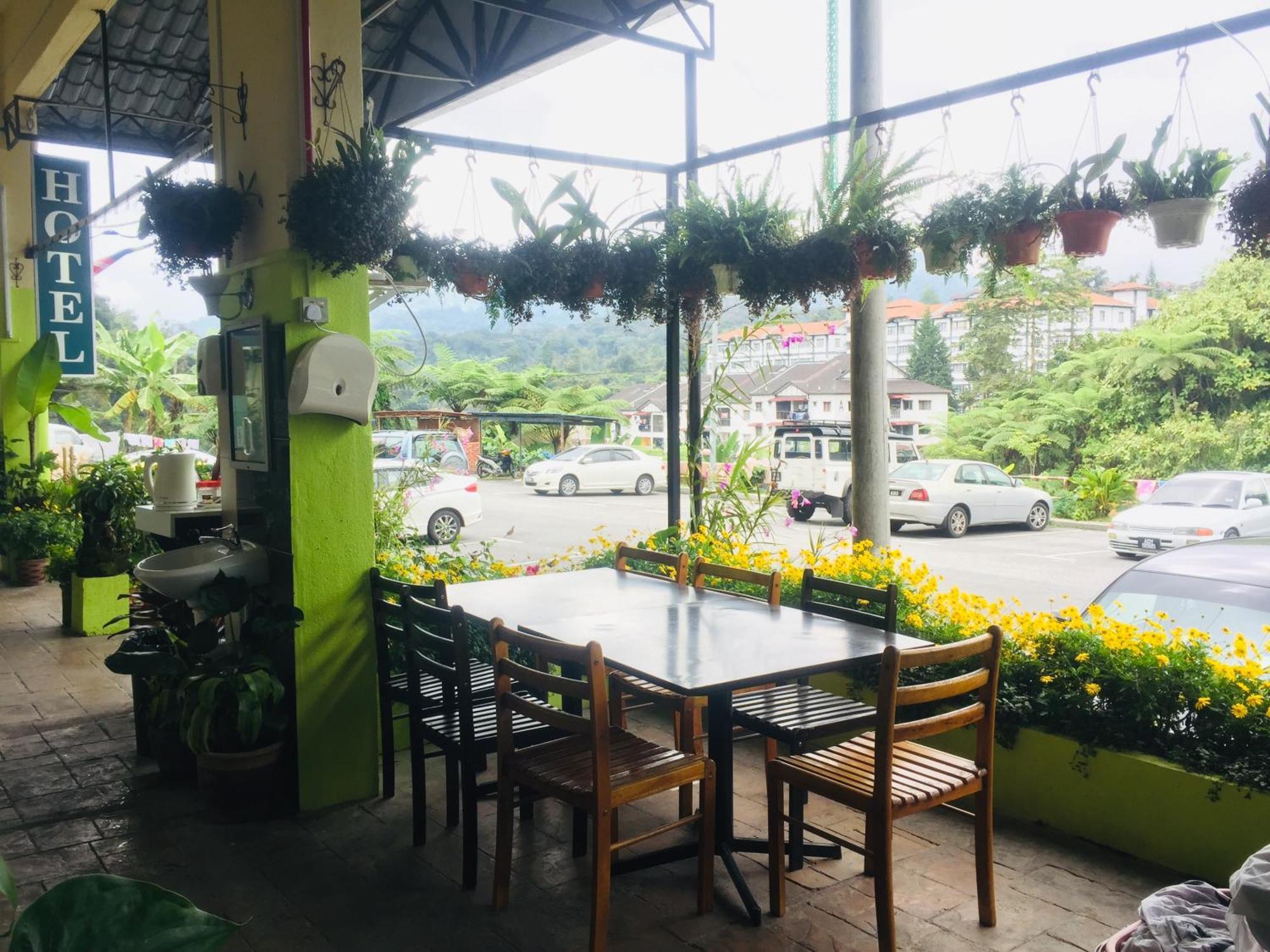 Lily Haven Hotel C-1 Tanah Rata Esterno foto